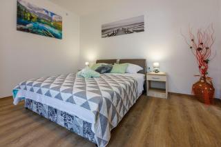 Renoviertes Apartment mit Meerblick, Fitnessraum, Babybett, Grillbereich - Crikvenica - 3