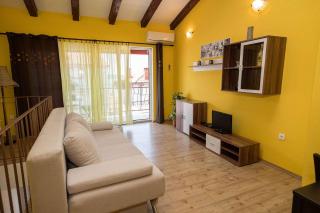 Einzigartiges Apartment nur 300 Meter zum Strand mit Meerblick, privatem Balkon, Waschmaschine - Crikvenica - 4