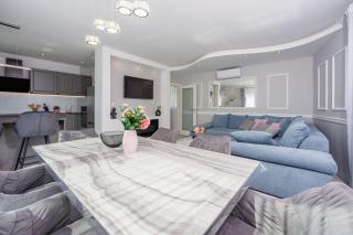 Exquisites Apartment nur 350 Meter zum Strand mit herrlichem Meerblick, Privatparkplatz, WiFi - 9