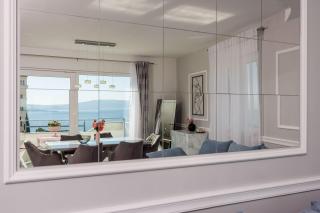 Exquisites Apartment nur 350 Meter zum Strand mit herrlichem Meerblick, Privatparkplatz, WiFi - Crikvenica - 5