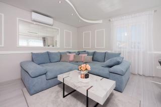 Exquisites Apartment nur 350 Meter zum Strand mit herrlichem Meerblick, Privatparkplatz, WiFi - 1