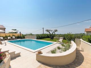 Traumhafte Villa mit beheizbarem Privatpool, Outdoor-Gym, Meerblick, in Umgebung von Weinbergen - Vižinada - 6