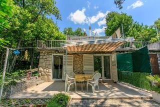 Beeindruckendes Apartment direkt am Strand mit privater Terrasse, Privatparkplatz, WiFi, Grill - Crikvenica - 3