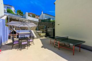 Hundefreundliches Ferienhaus nur 270 Meter zum Strand mit Meerblick, Tischtennis, Grillbereich - Crikvenica - 8