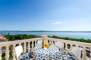 Helles Apartment mit traumhaften Meerblick, Grill und nur 500 Meter zum Strand - Dramalj - 6