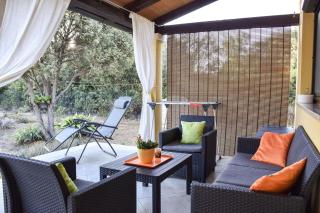 Hundefreundliches Ferienhaus nur 500 Meter zum Strand mit Meerblick und tollem Privatgarten - Rovinj - 8
