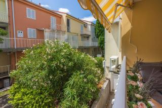 Malerisches Apartment nur 50 Meter zum Strand mit privatem Balkon, WiFi, Privatparkplatz - 4