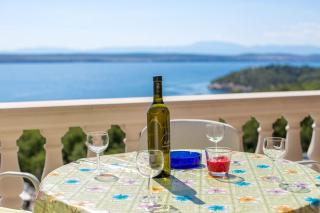 Cozy Apartment mit atemberaubenden Meerblick, BBQ und nur 500 Meter zum Strand - Dramalj - 0