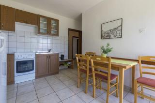 Hundefreundliches Apartment nur 300 Meter bis zur Adria mit Meerblick, Grill, WiFi - 3