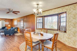 Birdwatching, Board Games and BBQs Cabin in Murphy! - Salem - 8