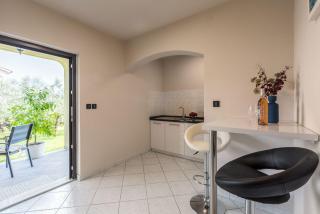 Hundefreundliches Paradies mit Pool, Spielplatz, Grillbereich, privater Terrasse - Radmani - 1