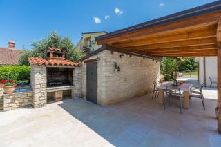 Mediterranes Apartment mit 60m2 Pool, BBQ-Bereich, Liegen, Waschmaschine - Poreč - 3