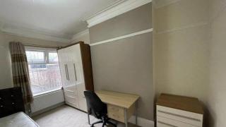 Comfy and cosy 1 bed flat in IG11 - Barking - 3