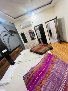 Shri ganpati gust house - Amritsar - 2