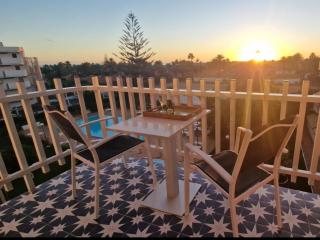 Sunset Apartment - 8