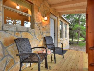 Cabins at Flite Acres - Morning Dove - Wimberley - 5
