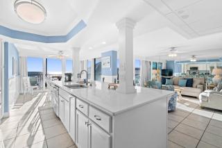 Pelican Walk 312 - 0