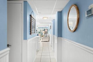 Pelican Walk 312 - 9