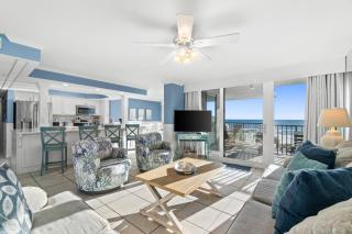 Pelican Walk 312 - 7