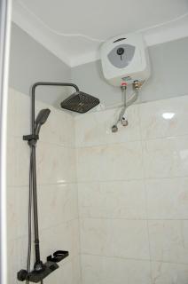 Big Thrills Hotel and Suites Kampala - Kampala - 7