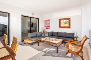 Luxury 2 bedroom apartment - 8