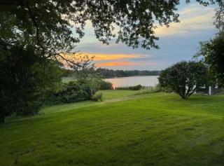 Large waterfront home with direct beach access - Dennis - 8