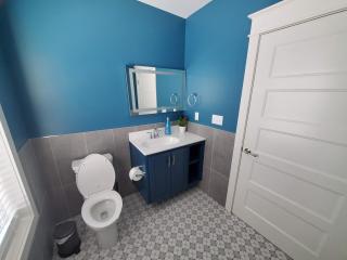 Pickwick Places 202 - 4