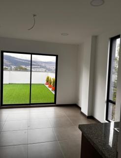 Departamento Ponceano Alto, atrás del supermaxi de la real audiencia - 3