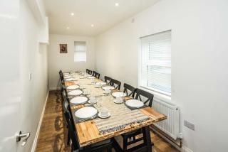 Farm House - Swanley Junction - 2