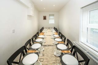 Farm House - Swanley Junction - 1