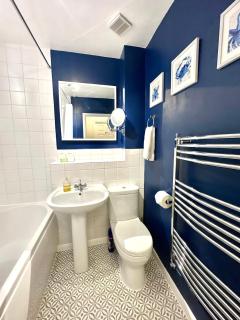 Northern Line Studio Stay with Free Parking - Mitcham - 2