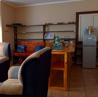 Angelina Victoria Overnight - Colesberg - 0