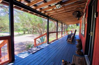 Affinity Retreat Cabin - Payton - 2