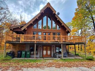 NOUVEAU Chalet luxueux en bois ronds avec SPA, chargeur EV, Tremblant - Labelle - 2