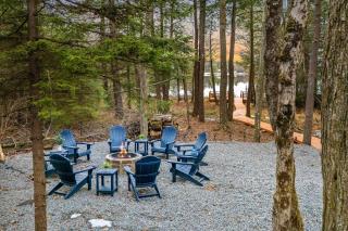 Lakeview Sunset Heaven Waterfront Escape Private Dock Firepit Game Room New Construction - Blakeslee - 8