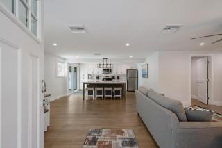 Gulf Shore Cottage - Anna Maria - 2