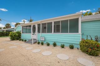 Gulf Shore Cottage - 2