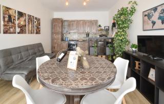 Stunning Apartment In Bosconero - - 0