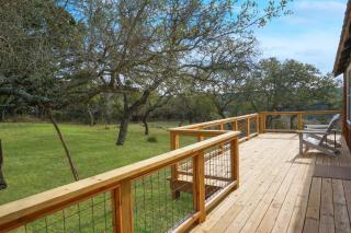 Burnett Ranch Cabins- Prickly Pear - 4