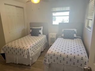 A Place in Paradise Unit A - Anna Maria - 2