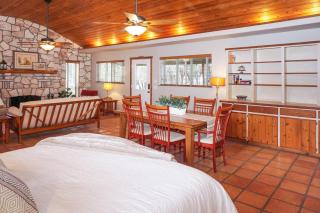 Burnett Ranch Cabins- Rosemary - Wimberley - 2