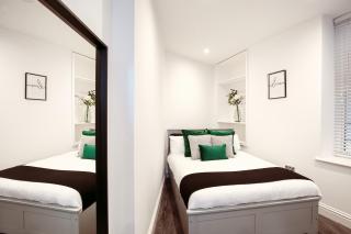 CHURCHILL SQUARE VIEWS - Modern Studio - Brighton & Hove - 2