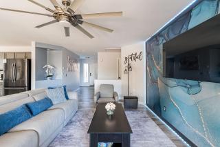 Private 2BR Oasis - 10 Min to Stadium & Pool - Avondale - 2