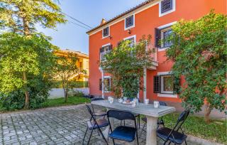 3 Bedroom Stunning Home In Sisan - Šišan - 0