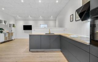 3 Bedroom Cozy Home In Højby - Højby - 4