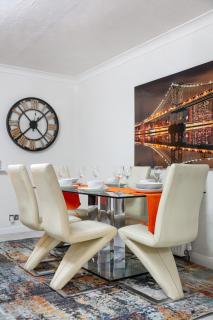 Fabulous Two Bed Apt in Heart of Chelsea - London - London - 2
