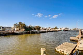 Canal-Front Home with Dock in Little Egg Harbor! - Little Egg Harbor Township - 8
