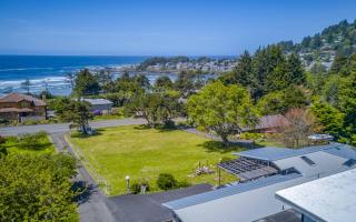 The Boat House - Yachats - 5
