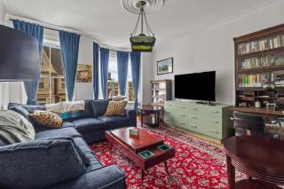 Elegant Victoria 2br 15ba - 0