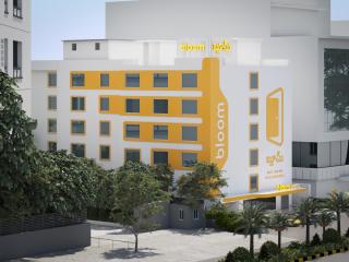Bloom Hotel - DLF Road Gachibowli - Kondapur - 0